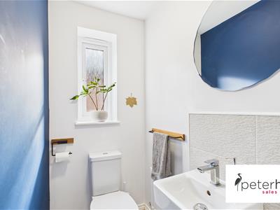 Cloakroom/WC